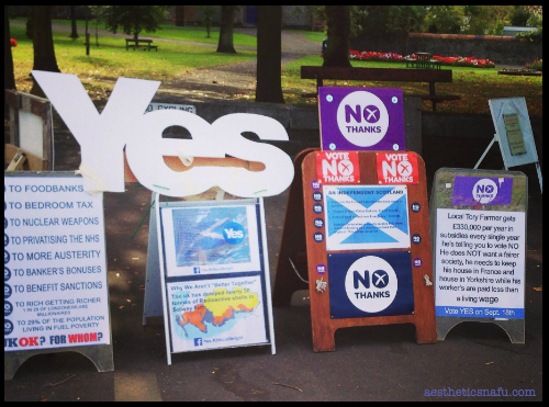 A display of Yes and No independence signs in Kirkudbright Scotland